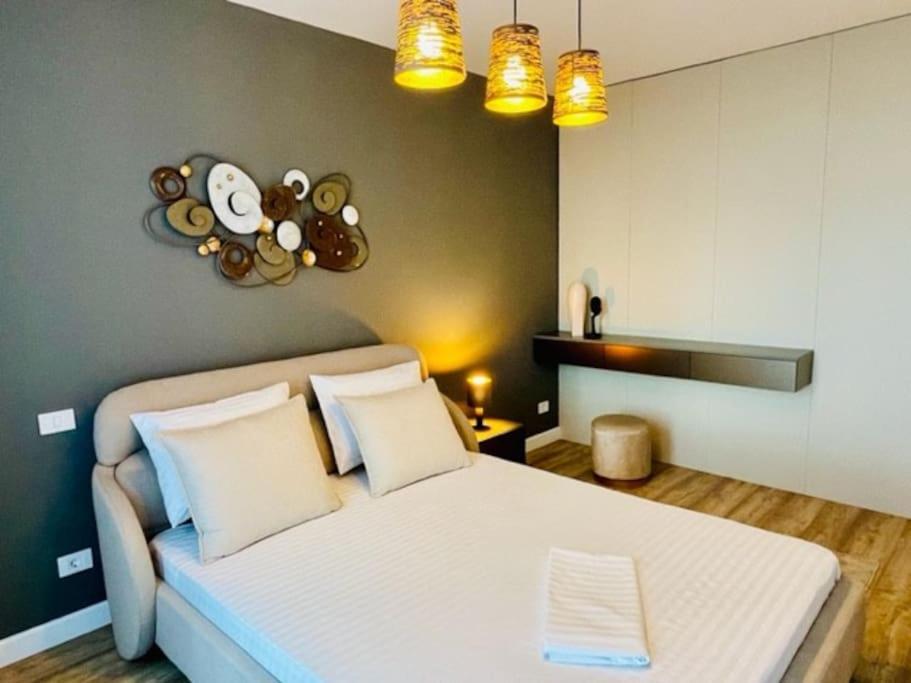Joy Vivalia 7b-26 Apartment *